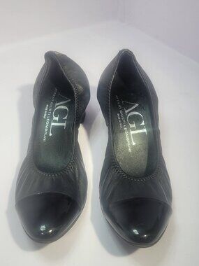 AGL Attilio Giusti Leombruni Women's Size 37.5 Black Monika Cap Toe Pump Shoes
